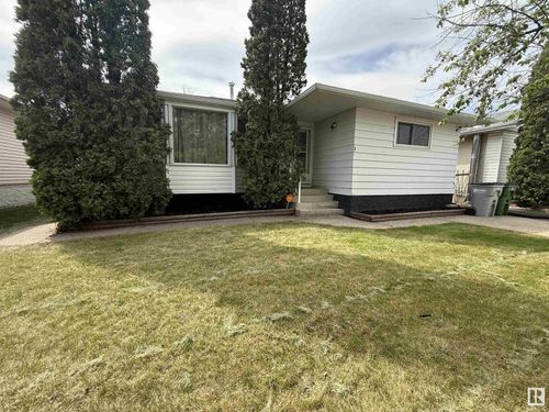 10340 107a Ave, Westlock, AB, T7P1J5 | Card Image