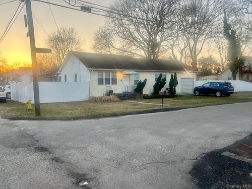 62 Moriches Dr, Mastic Beach, NY, 11951-5910 | Card Image