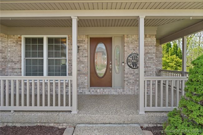 2800 Sandalwood Dr, Home with 4 bedrooms, 4 bathrooms and null parking in New Albany IN | Image 5