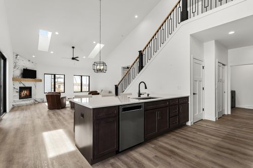 16-367 Ridge View Dr, Milton, WI, 53563-9522 | Card Image