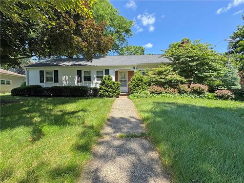 10 Danbury Cir N, Rochester, NY, 14618-2716 | Card Image