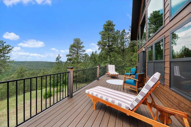 5 Loop Rd, House other with 4 bedrooms, 3 bathrooms and null parking in Devils Tower WY | Image 17