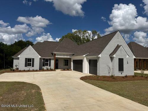 373 Wellstone Pl, Madison, MS, 39110-2304 | Card Image