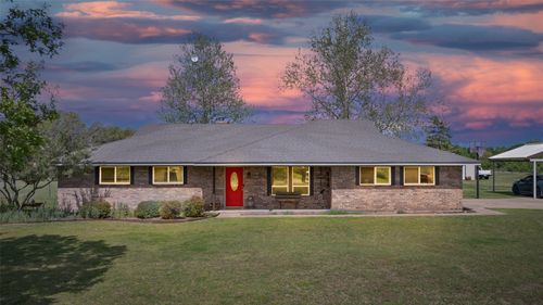 106 Vineyard Street, Weatherford, TX, 76087 | Card Image