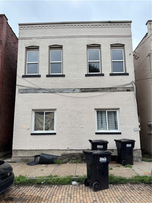 119-121 Shingiss St, Mc Kees Rocks, PA, 15136 | Card Image