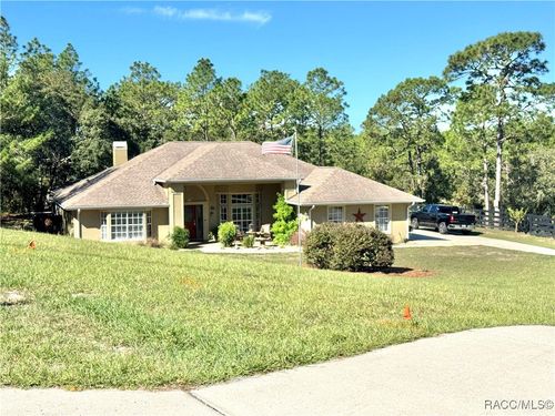 4577 W Tomahawk Dr, Beverly Hills, FL, 34465-4808 | Card Image