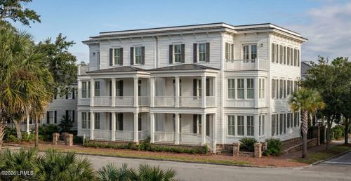 1112 Craven St, Beaufort, SC, 29902-5587 | Card Image