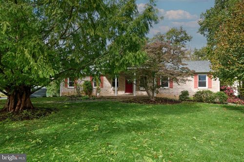 1035 Oak Ridge Ave, STATE COLLEGE, PA, 16801-6906 | Card Image