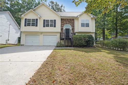 5818 Dogwood Cir, Austell, GA, 30168-4300 | Card Image
