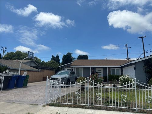 15531 Monroe St, Midway City, CA, 92655-1010 | Card Image