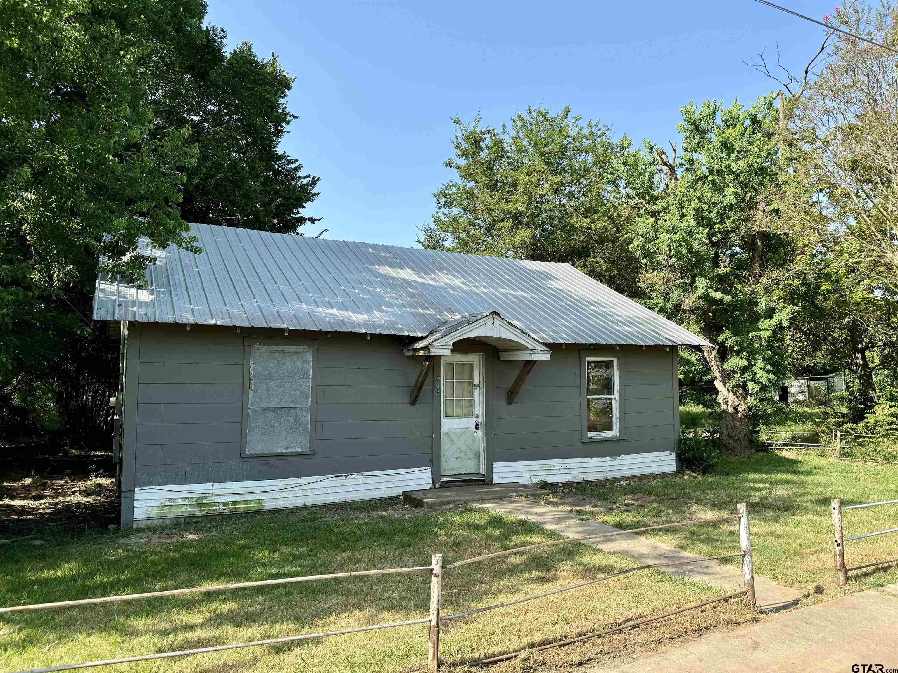 Wilson St, Talco, TX 75487