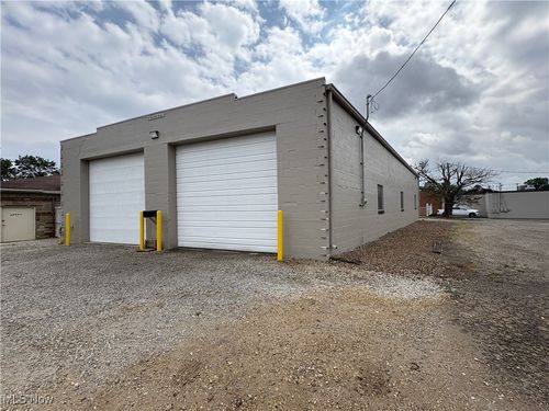 4964 Yukon St Nw, Canton, OH, 44708-5113 | Card Image