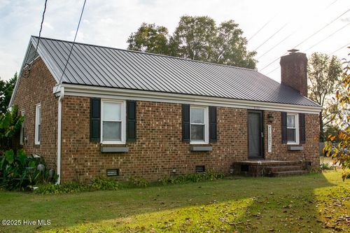 5122 Sharon Acres Rd, Elm City, NC, 27822-9052 | Card Image