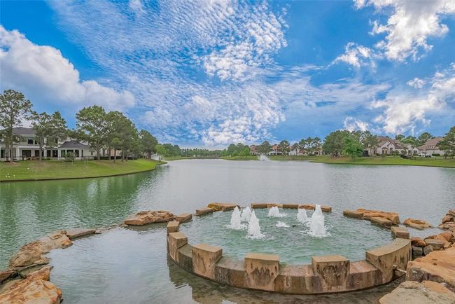 Outstanding views all over the neighborhood. | Image 45