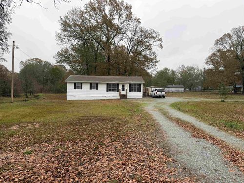 7205 Oxford Dr, Pine Bluff, AR, 71602-3664 | Card Image