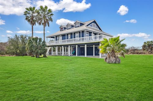 13611 Stewart Rd, Galveston, TX, 77554-7722 | Card Image