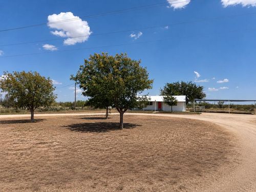 1051 Ranch Road 33, Big Spring, TX, 79720 | Card Image