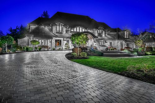 13283 56 Ave, Surrey, BC, V3X2Z5 | Card Image