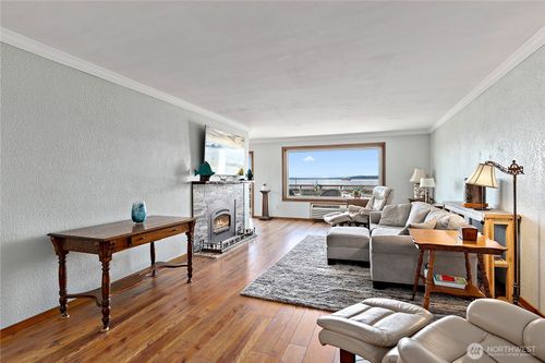 3c-22222 Dock Ave S, Des Moines, WA, 98198-4618 | Card Image