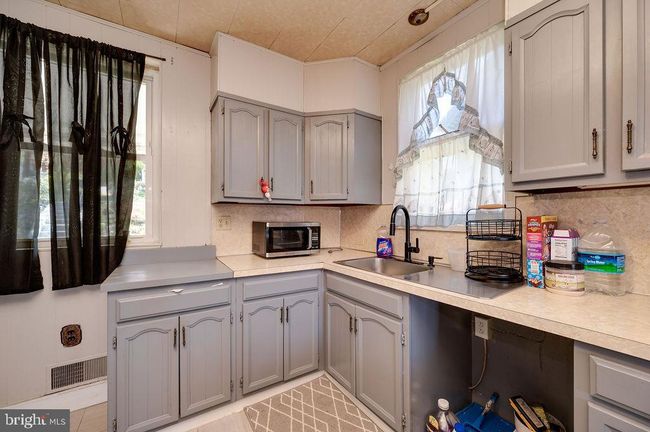 2622 Perkiomen Ave, House other with 4 bedrooms, 2 bathrooms and null parking in READING PA | Image 9