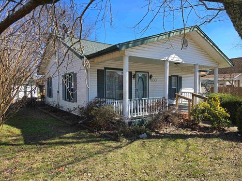 600 4th St, Mena, AR, 71953-3312 | Card Image