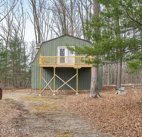 1015 Brown Creek Dr, Crossville, TN, 38571-3789 | Card Image