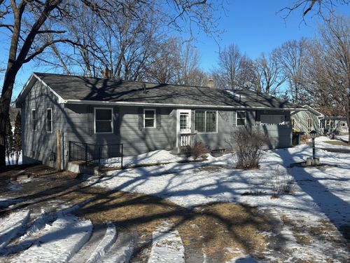 19062 Riverview Ln Ne, New London, MN, 56273-9764 | Card Image