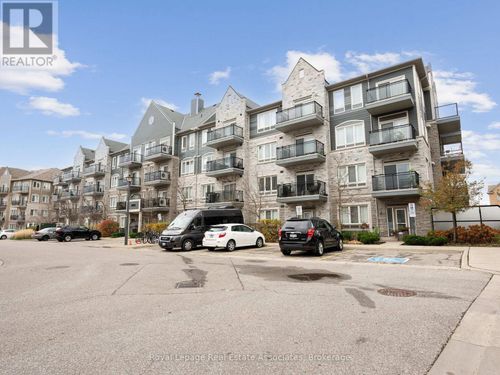 304-3075 Thomas St, Mississauga, ON, L5M0M4 | Card Image