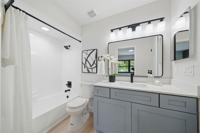 3004 Conifer Dr, Townhouse with 2 bedrooms, 2 bathrooms and null parking in LARGO FL | Image 22