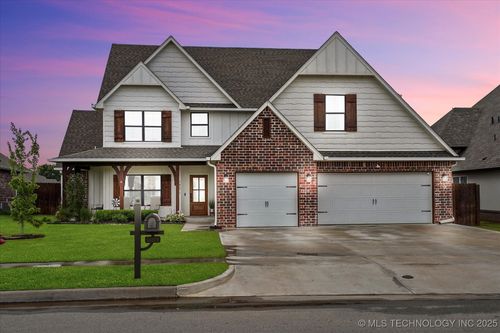 14271 S College Ave, Bixby, OK, 74008-5182 | Card Image