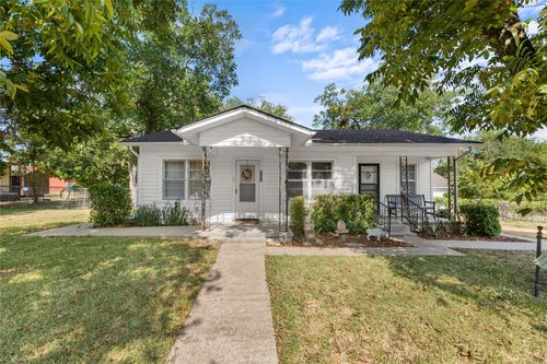 207 S Erath, Meridian, TX, 76665-4576 | Card Image