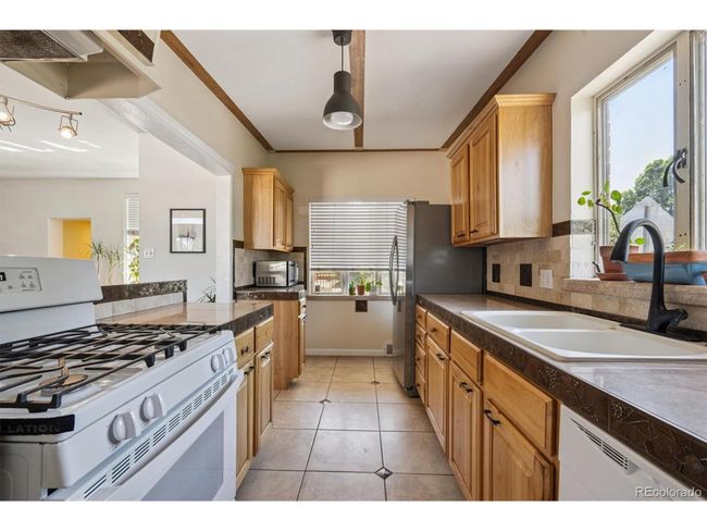 1497 S Garfield St, House other with 3 bedrooms, 2 bathrooms and null parking in Denver CO | Image 9