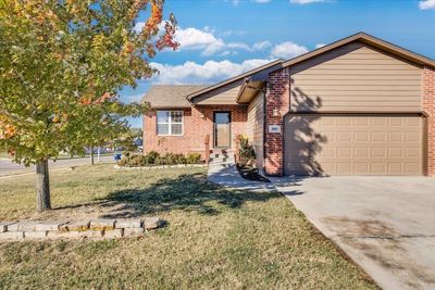 809 Cherrywood Ct, House other with 4 bedrooms, 3 bathrooms and null parking in Andover KS | Image 2