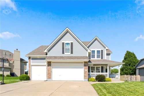 808 Sw 33rd St, Lees Summit, MO, 64082-4850 | Card Image