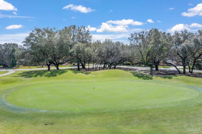 7008 Turnberry Cir, House other with 4 bedrooms, 2 bathrooms and 3 parking in Navarre FL | Image 55
