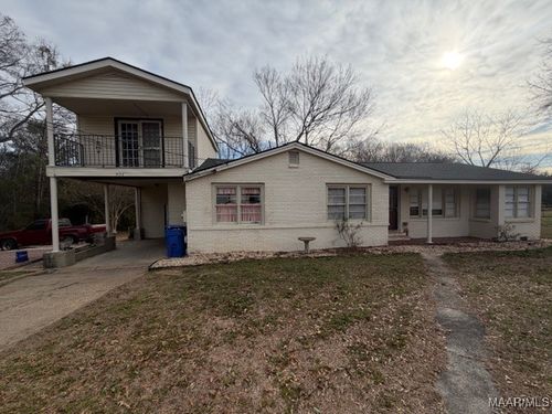 936 Greencrest St, Prattville, AL, 36067-1908 | Card Image