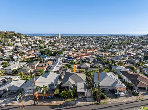 3791 Anuhea St, Honolulu, HI, 96816-3879 | Card Image