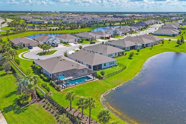 16606 Barnwood Place, House other with 4 bedrooms, 3 bathrooms and null parking in Lakewood Ranch FL | Image 49