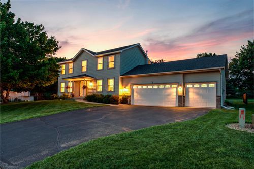 18474 Everest Path, Farmington, MN, 55024-7037 | Card Image