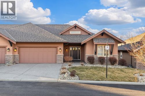 3-2450 Selkirk Drive, Kelowna, BC, V1V2Z5 | Card Image