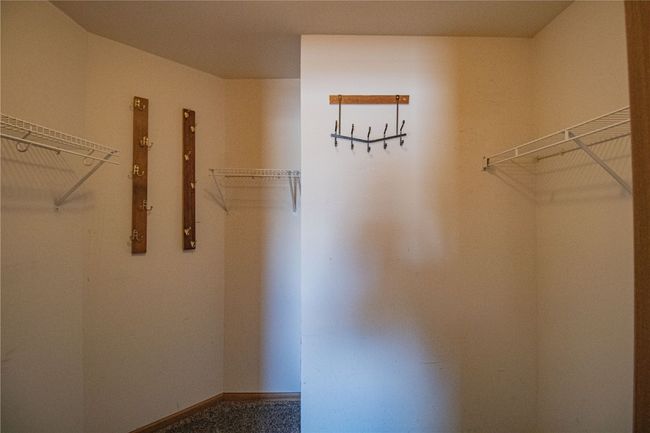 303 W Broadway St, House other with 3 bedrooms, 3 bathrooms and null parking in Stanwood IA | Image 9