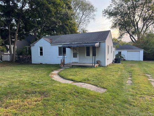 1844 Beech Lane Dr, Troy, MI, 48083-1746 | Card Image