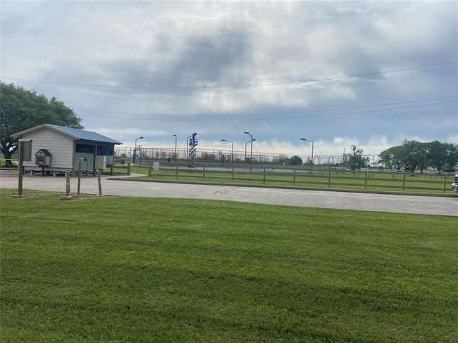 318 Brahman Trl, Home with 0 bedrooms, 0 bathrooms and null parking in Angleton TX | Image 10