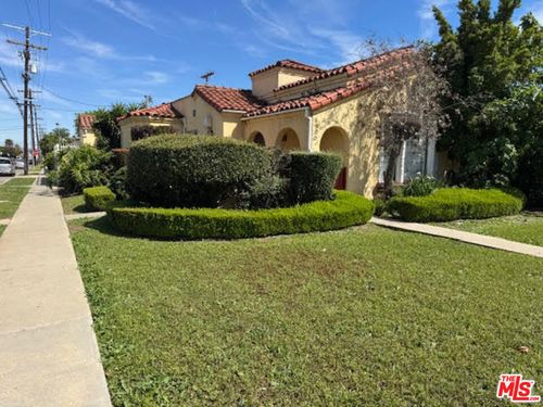 8900 S Harvard Blvd, Los Angeles, CA, 90047-3613 | Card Image