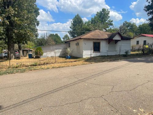 1118 N Pine Street, De Queen, AR, 71832 | Card Image
