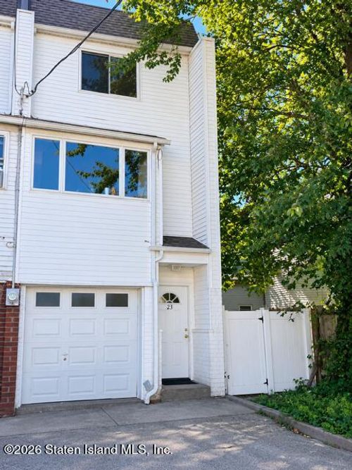 23 Emeric Ct, Staten Island, NY, 10303-2539 | Card Image