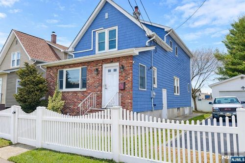 205 Valley Brook Ave, Lyndhurst, NJ, 07071-1847 | Card Image