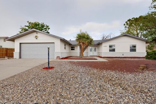 4005 Torrey Pines Rd Se, Rio Rancho, NM, 87124-2148 | Card Image