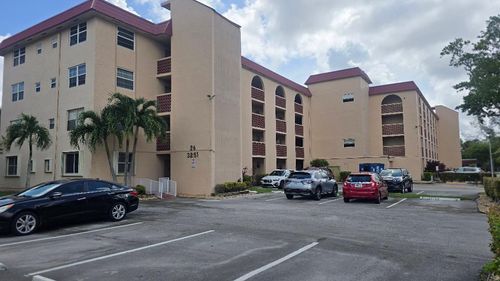 apt-302-3251 Holiday Springs Blvd, Margate, FL, 33063-5427 | Card Image