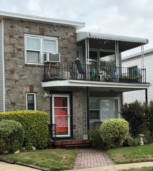 1-435 E Chester St, Long Beach, NY, 11561-2303 | Card Image